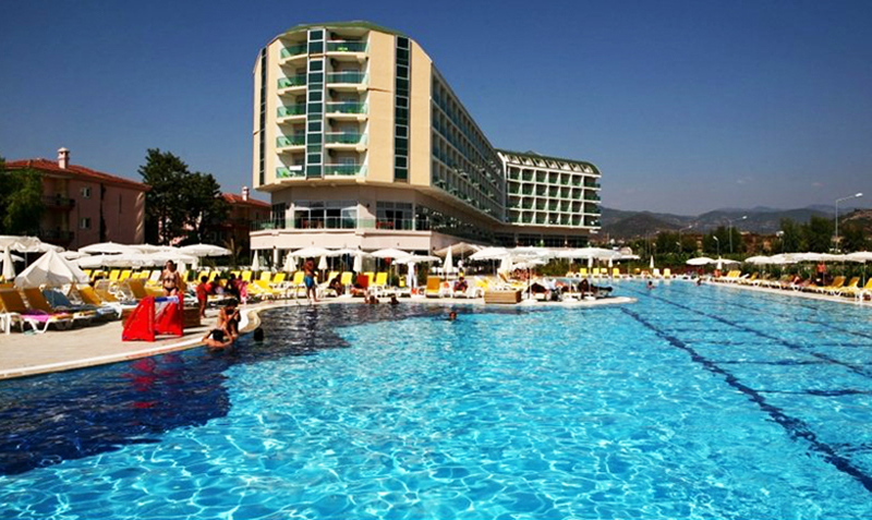 Hedef Beach Resort Hotel